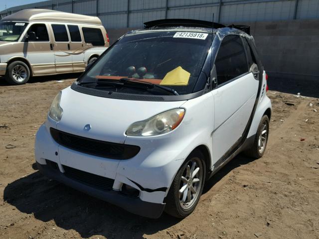 WMEEK31X78K195030 - 2008 SMART FORTWO PAS 白色 照片 2