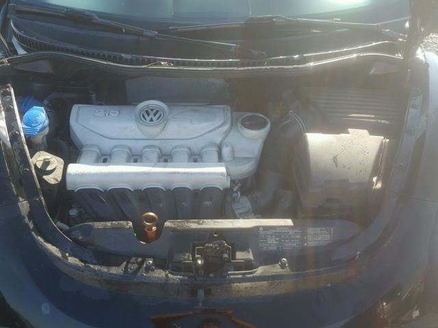 3VWPW3AG6AM021070 - 2010 VOLKSWAGEN NEW BEETLE 黑色 照片 7
