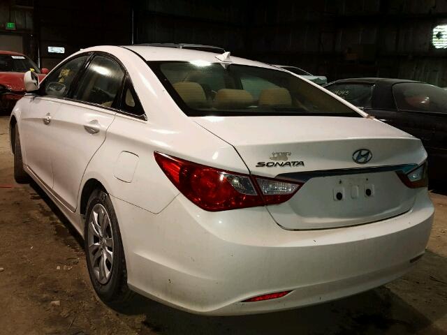 5NPEB4AC4CH329789 - 2012 HYUNDAI SONATA GLS WHITE photo 3