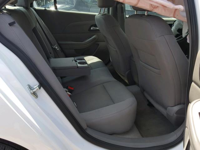 1G11B5SAXGF135519 - 2016 CHEVROLET MALIBU LIM 白色 照片 6