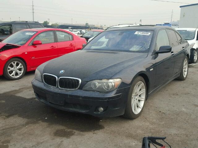 WBAHL83566DT06148 - 2006 BMW 750 I BLUE photo 2