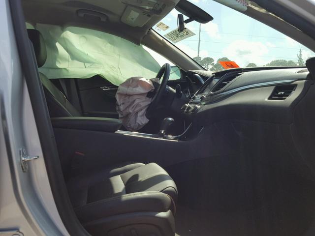 2G1125S35J9147658 - 2018 CHEVROLET IMPALA PRE ვერცხლისფერი ფოტო 5