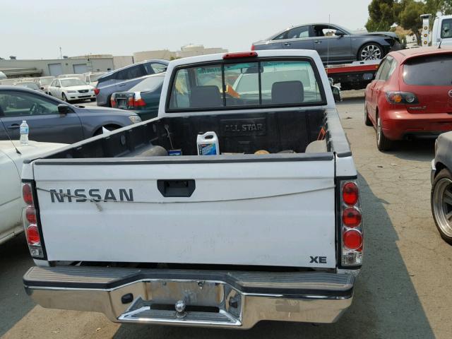 1N6SD11S7TC378125 - 1996 NISSAN TRUCK BASE WHITE photo 6