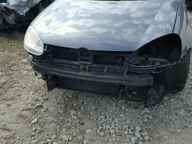 3VWRZ71K48M035569 - 2008 VOLKSWAGEN JETTA SE GRAY photo 9