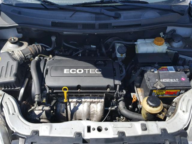 KL1TD5DE9BB144553 - 2011 CHEVROLET AVEO LS SILVER photo 7