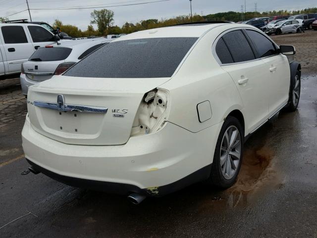 1LNHM94R19G616021 - 2009 LINCOLN MKS WHITE photo 4