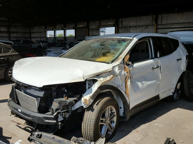 5NMZT3LB3JH072180 - 2018 HYUNDAI SANTA FE S WHITE photo 2