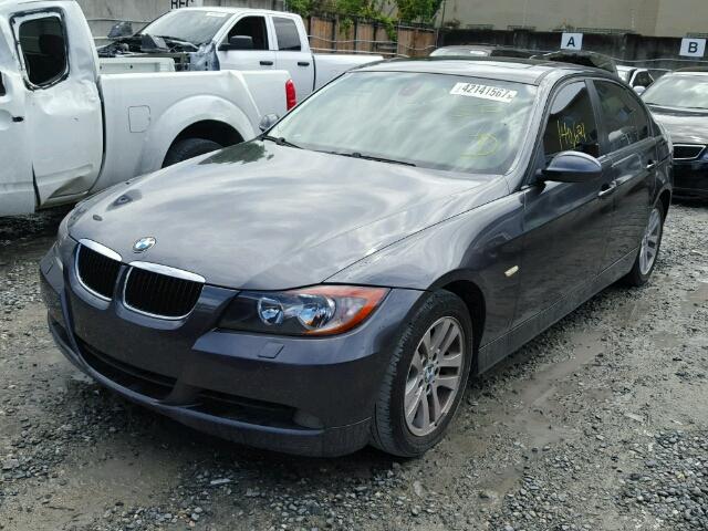 WBAVC53517FZ76987 - 2007 BMW 328 GRAY photo 2