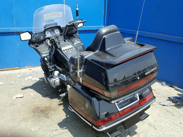 1HFSC2249WA000227 - 1998 HONDA GL1500 SE BLACK photo 3