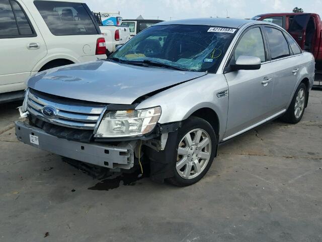 1FAHP23W79G111892 - 2009 FORD TAURUS SE SILVER photo 2