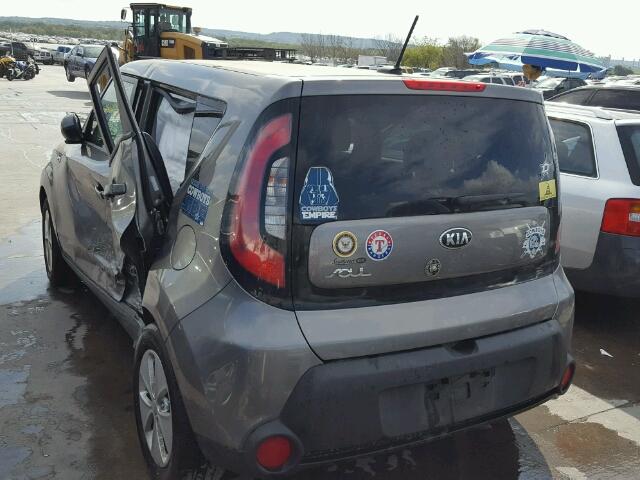 KNDJN2A21G7344522 - 2016 KIA SOUL GRAY photo 3