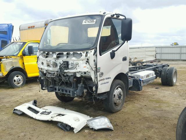 JHHSPM2H3EK001392 - 2014 HINO HINO 195 WHITE photo 2