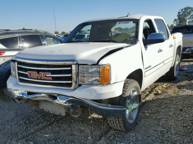 3GTP1VE05CG117526 - 2012 GMC SIERRA C15 WHITE photo 2