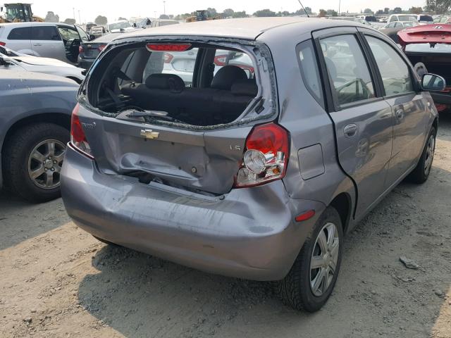 KL1TD66607B686160 - 2007 CHEVROLET AVEO BASE GRAY photo 4