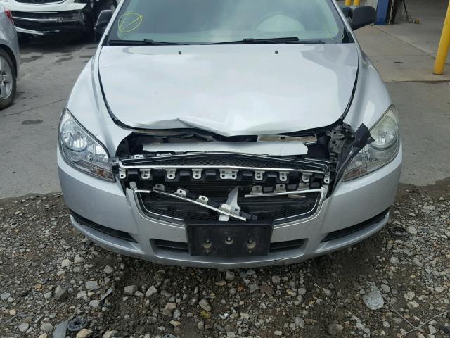 1G1ZB5E18BF300328 - 2011 CHEVROLET MALIBU LS ვერცხლისფერი ფოტო 9