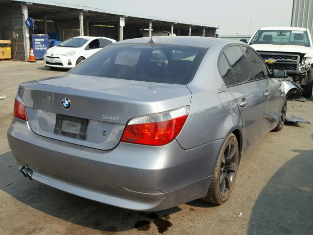 WBANB33535B116004 - 2005 BMW 545 I CHARCOAL photo 4