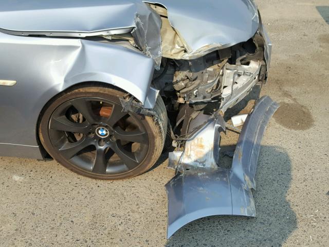 WBANB33535B116004 - 2005 BMW 545 I CHARCOAL photo 9