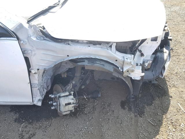 1G11C5SA1GF126639 - 2016 CHEVROLET MALIBU LIM 白色 照片 9