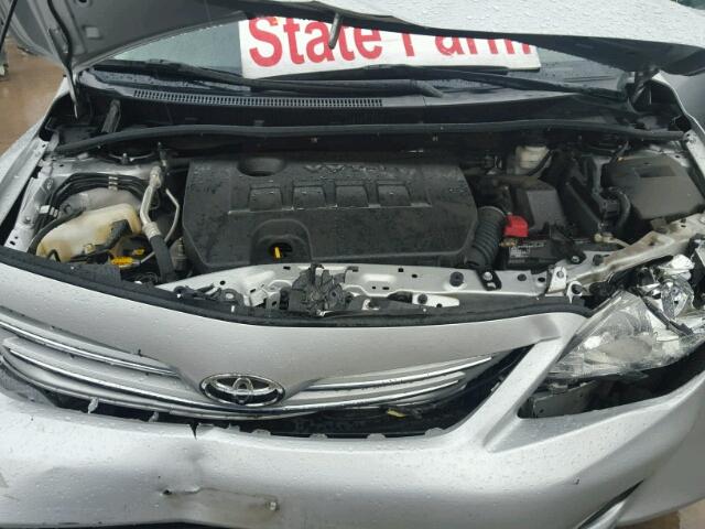 5YFBU4EE9DP205109 - 2013 TOYOTA COROLLA SILVER photo 7