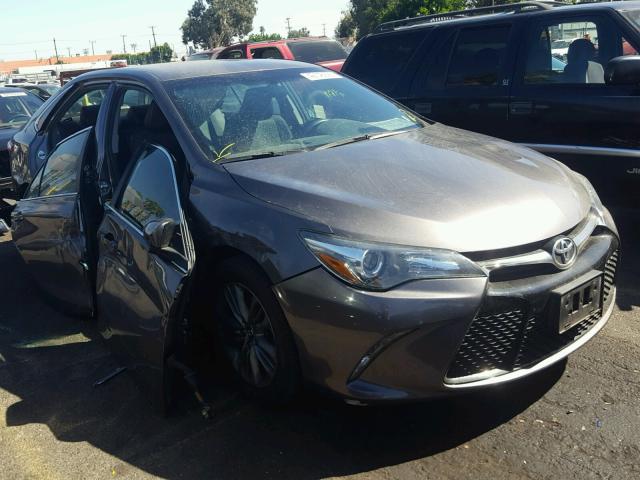 4T1BF1FK3FU042309 - 2015 TOYOTA CAMRY LE GRAY photo 1