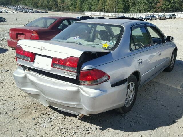 1HGCG56792A052705 - 2002 HONDA ACCORD SE SILVER photo 4