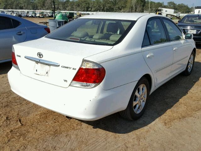 4T1BF32K65U091830 - 2005 TOYOTA CAMRY WHITE photo 4