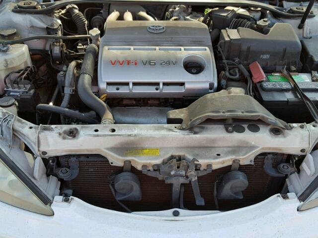 4T1BF32K65U091830 - 2005 TOYOTA CAMRY WHITE photo 7