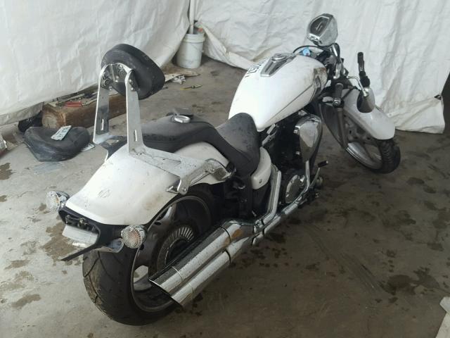 JYAVP33E2DA008168 - 2013 YAMAHA XVS1300 CU WHITE photo 4