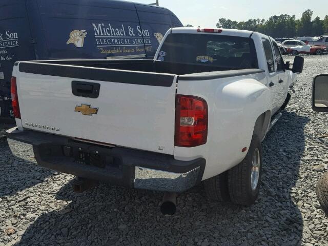 1GCJC33657F550511 - 2007 CHEVROLET SILVERADO WHITE photo 4