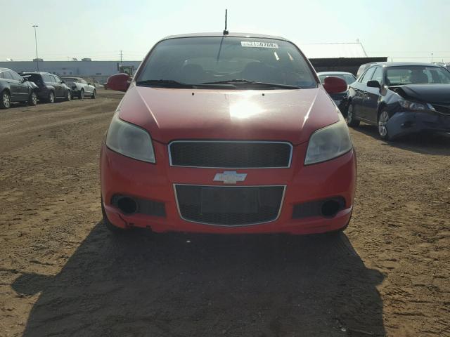KL1TD66E49B347721 - 2009 CHEVROLET AVEO LS RED photo 9