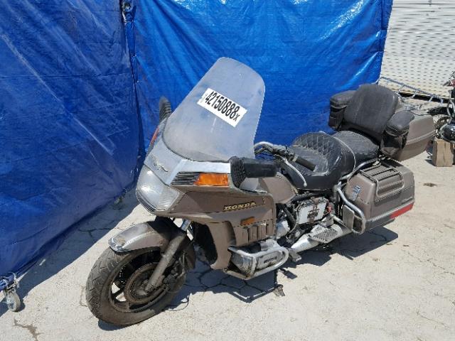 1HFSC1455EA021283 - 1984 HONDA GL1200 A BROWN photo 2