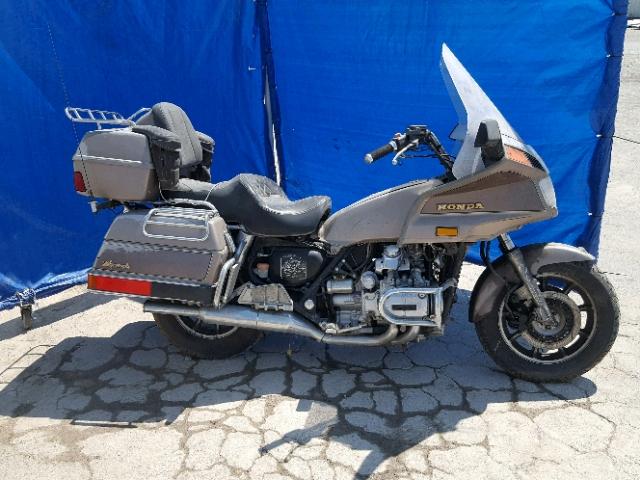 1HFSC1455EA021283 - 1984 HONDA GL1200 A BROWN photo 9