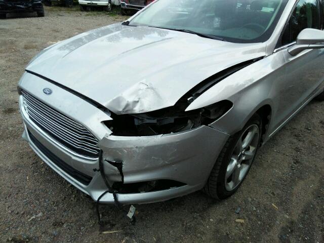 3FA6P0T96DR353418 - 2013 FORD FUSION SE SILVER photo 10