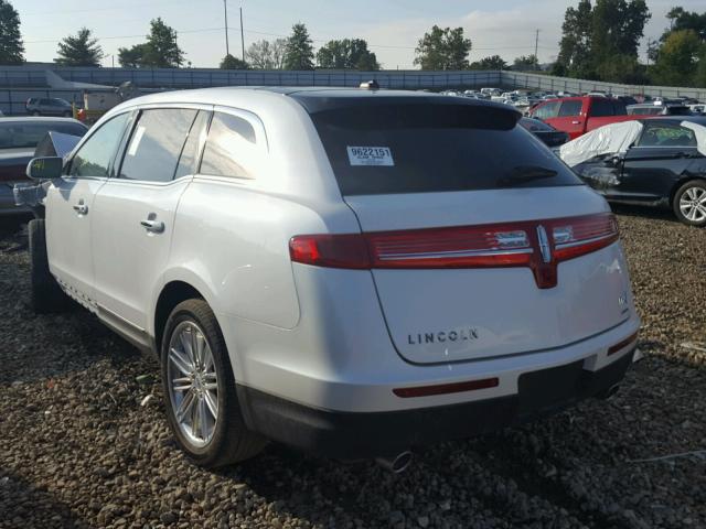 2LMHJ5AT8GBL02232 - 2016 LINCOLN MKT WHITE photo 3