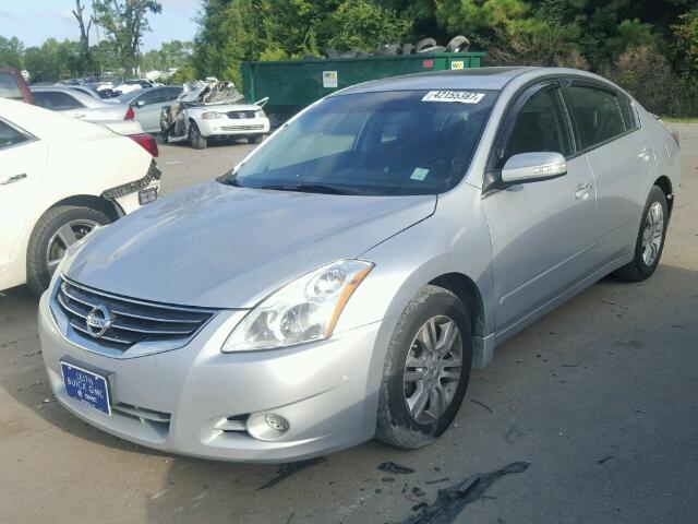 1N4AL2AP1AC172546 - 2010 NISSAN ALTIMA BAS SILVER photo 2