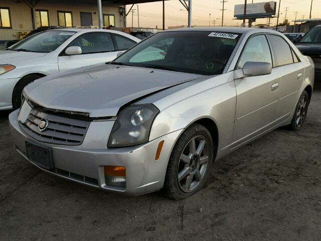 1G6DP567950118573 - 2005 CADILLAC CTS HI FEA SILVER photo 2