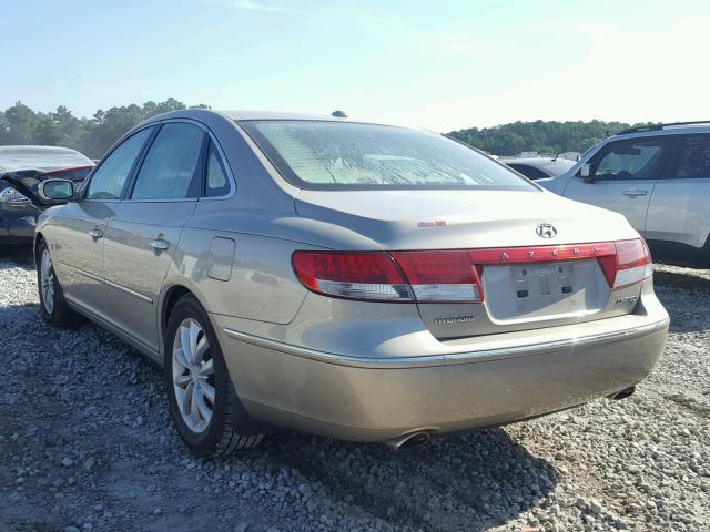 KMHFC46F38A332519 - 2008 HYUNDAI AZERA SE GOLD photo 3