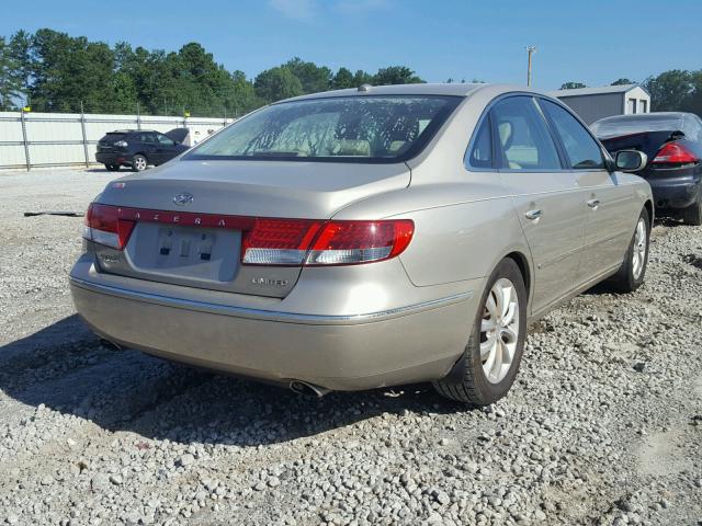 KMHFC46F38A332519 - 2008 HYUNDAI AZERA SE GOLD photo 4