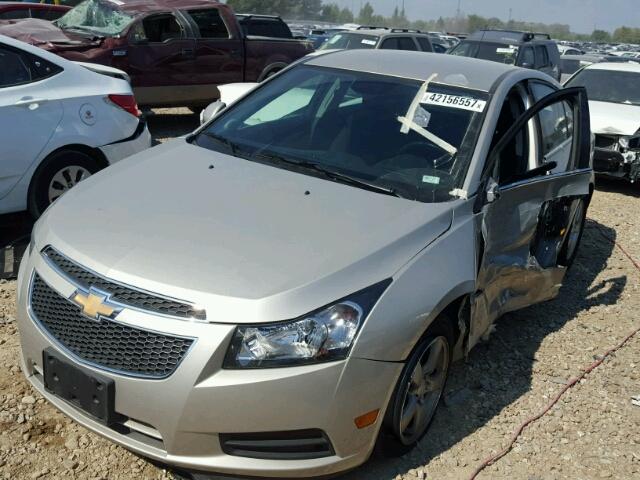 1G1PC5SB3D7313115 - 2013 CHEVROLET CRUZE TAN photo 2