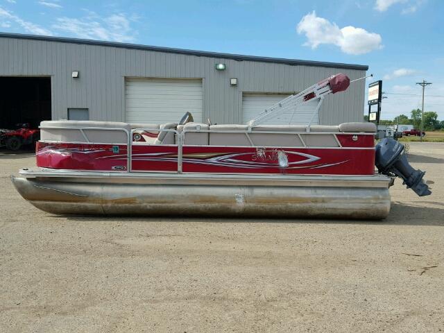 SYL46337E313 - 2013 SYLV MARINE LOT RED photo 3