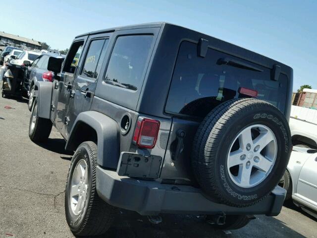 1C4BJWDG7GL338729 - 2016 JEEP WRANGLER U GRAY photo 3