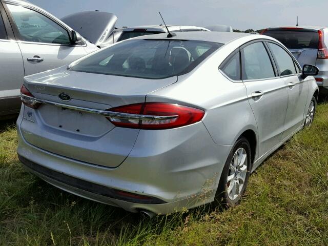 3FA6P0G73HR273752 - 2017 FORD FUSION S SILVER photo 4