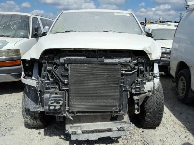 3C6UD5NL7CG239400 - 2012 DODGE RAM 2500 WHITE photo 9