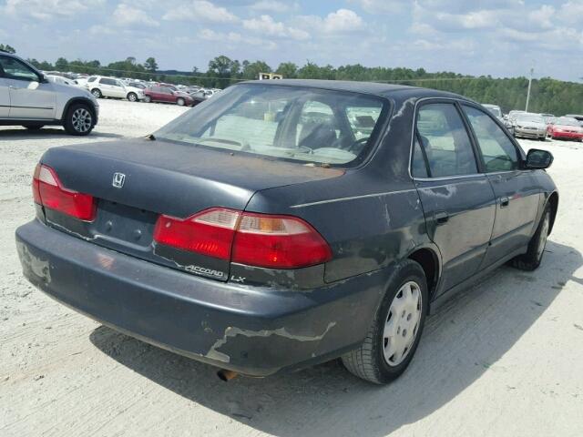 1HGCG5643YA126313 - 2000 HONDA ACCORD LX GREEN photo 4