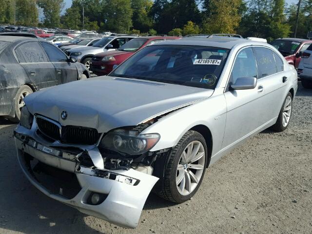 WBAHN83577DT77127 - 2007 BMW 750 GRAY photo 2