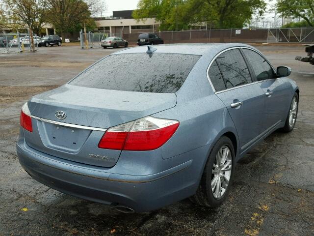 KMHGC4DF4AU094014 - 2010 HYUNDAI GENESIS 4. BLUE photo 4