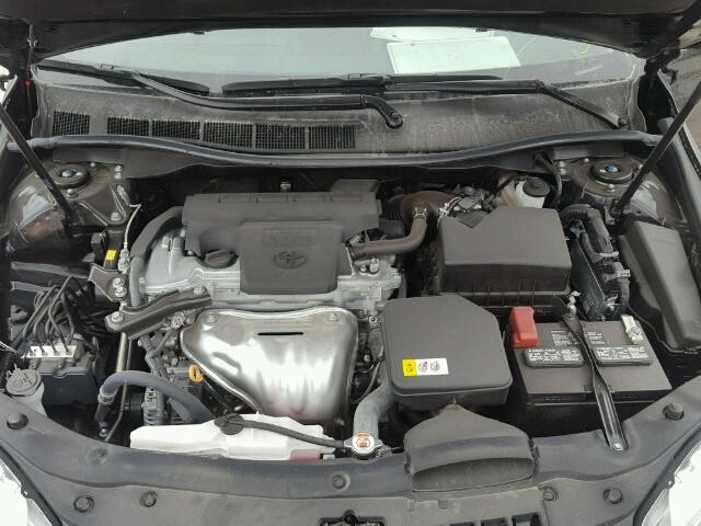 4T1BF1FK2HU409171 - 2017 TOYOTA CAMRY LE შავი ფოტო 7