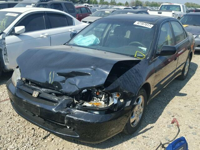 JHMCG6677XC024142 - 1999 HONDA ACCORD EX BLACK photo 2