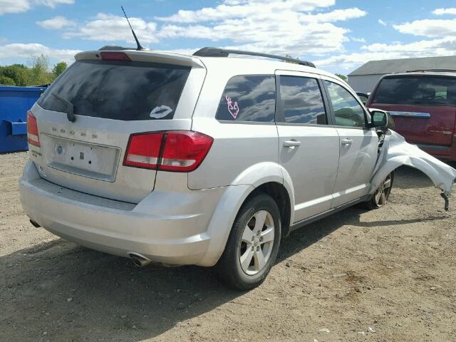 3D4PH1FG5BT523816 - 2011 DODGE JOURNEY MA SILVER photo 4