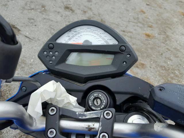 JKAEREC189DA30783 - 2009 KAWASAKI ER650 C BLUE photo 8